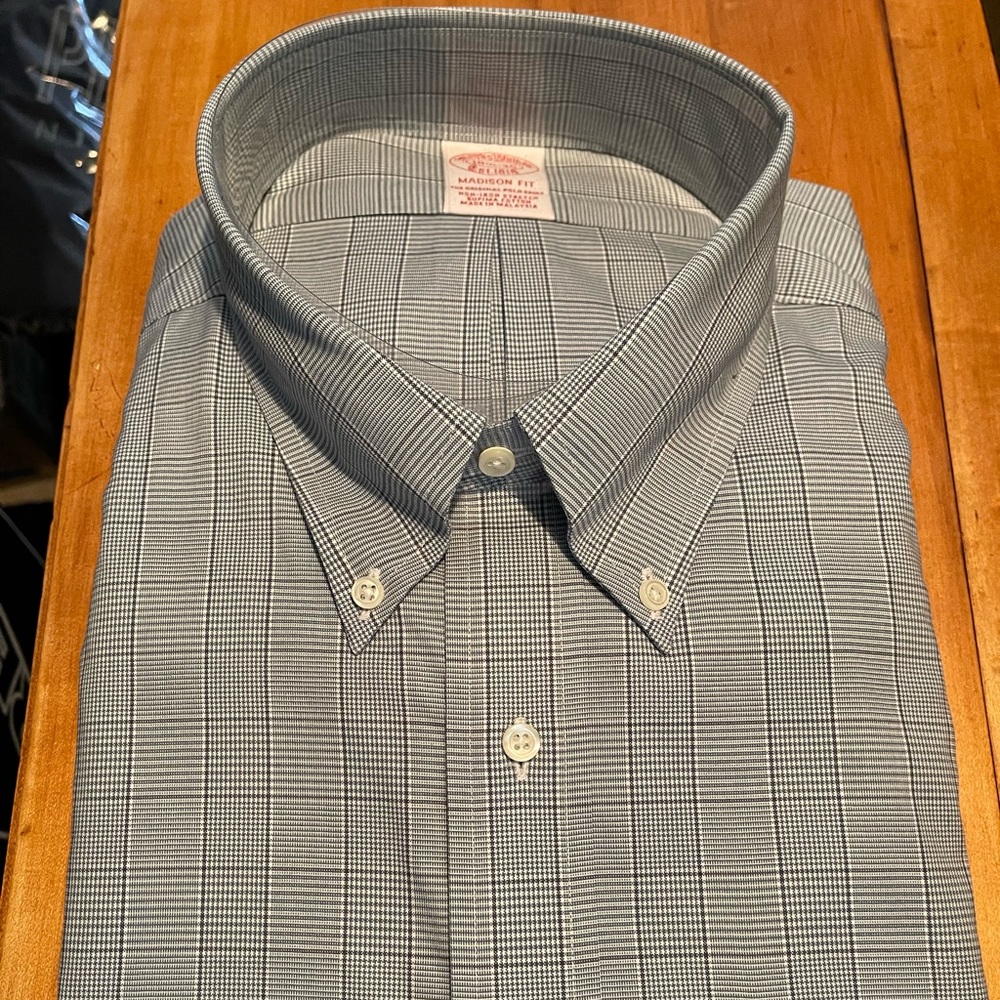 Brooks Brothers 18.5”/ 35” Madison Collection Dress Shirt